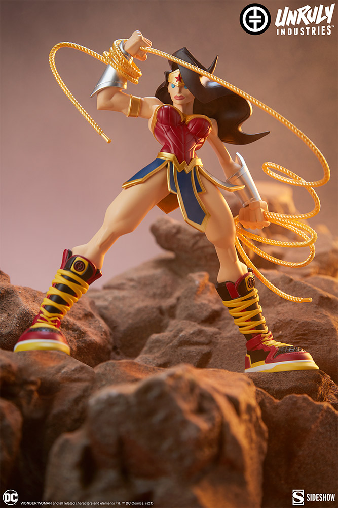 Tracy Tubera x Unruly Industries x DC Comics WONDER WOMAN Designer Figure